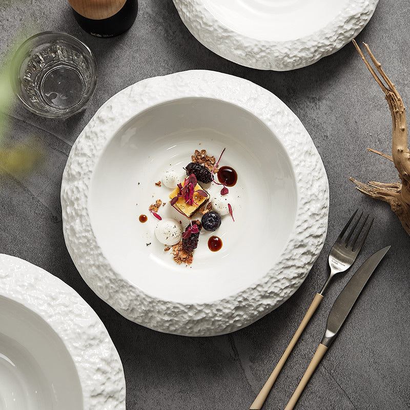 Stone-Patterned Ceramic Plates - Deep Serving Plates for Home Use, Creative Diningware for Hotels and Restaurants, High-Quality White Dinner Plates, Soup Plates with a Premium Feel.