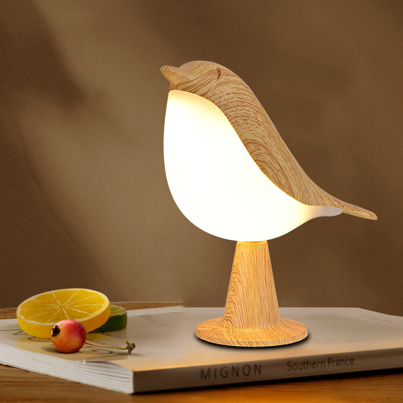 Creative Magpie Aromatherapy Lamp - Perfect for Car and Bedroom Décor