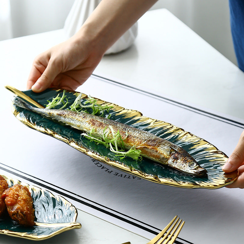 Nordic Gold-Edged Creative Luxury Ceramic Tray, Ink Green Feather Tray, Banana Leaf Fruit and Dried Fruit Tray, Storage Ceramic Plate.