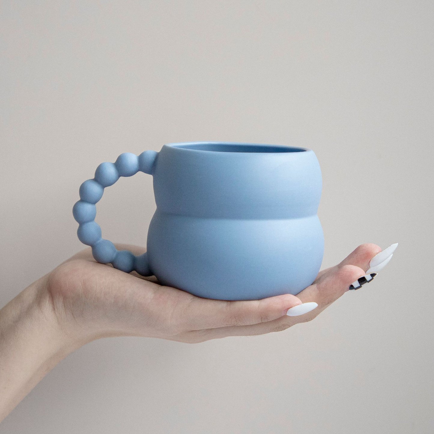 Porcelain Life Plump Mug - A trendy household and office coffee cup, perfect as a gift for girls and couples, suitable for drinking water.